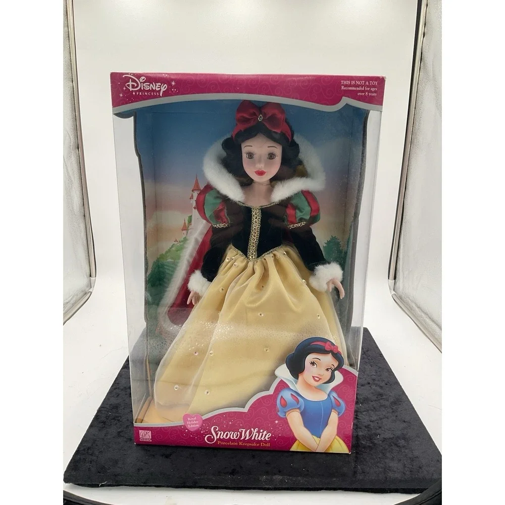 Disney Snow White Princess Porcelain Keepsake Doll Royal Holiday Edition 2003 SH